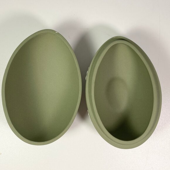 Vintage Wedgwood Green Jasperware Egg Trinket Wedgwood "Cupid On Rose Branch" - Picture 7 of 9